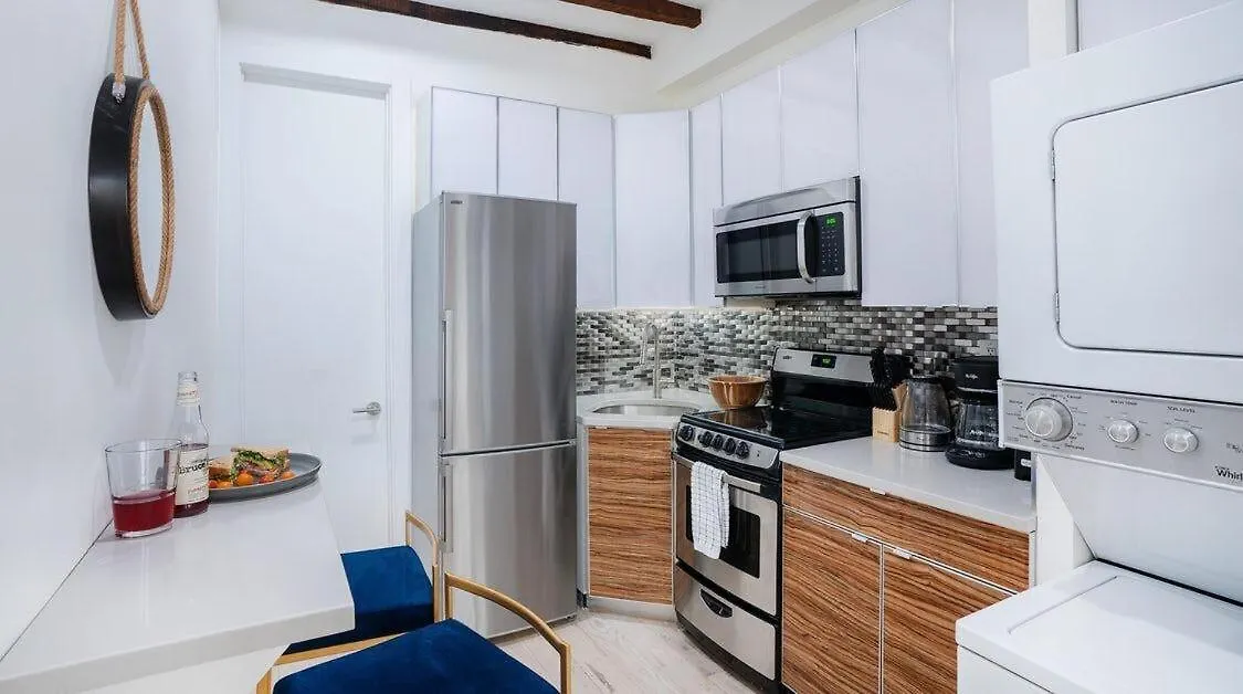 24-3 Prime Gramercy New Studio W&D Terrace New York Apartment