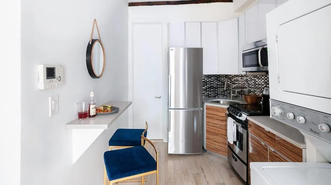 24-3 Prime Gramercy New Studio W&D Terrace New York